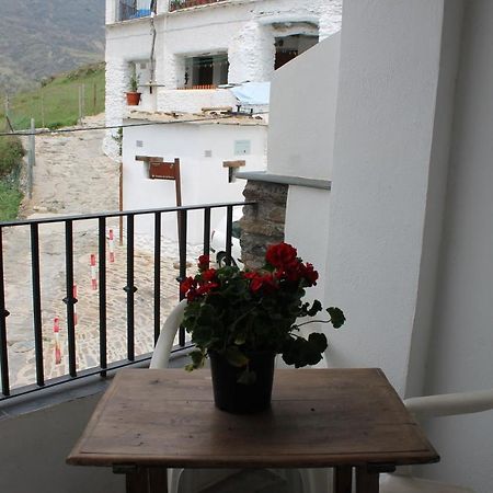 Apartamento Rurales Rosendo: La Zajarena Capileira Exterior photo